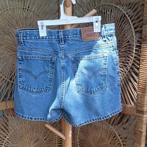 Levi's Classic Blue 100% Cotton Denim Women's Shorts_13 Juniors